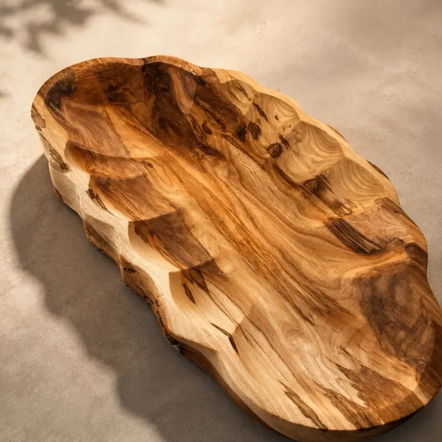 AI-assisted visual representation of the Flora Tray design